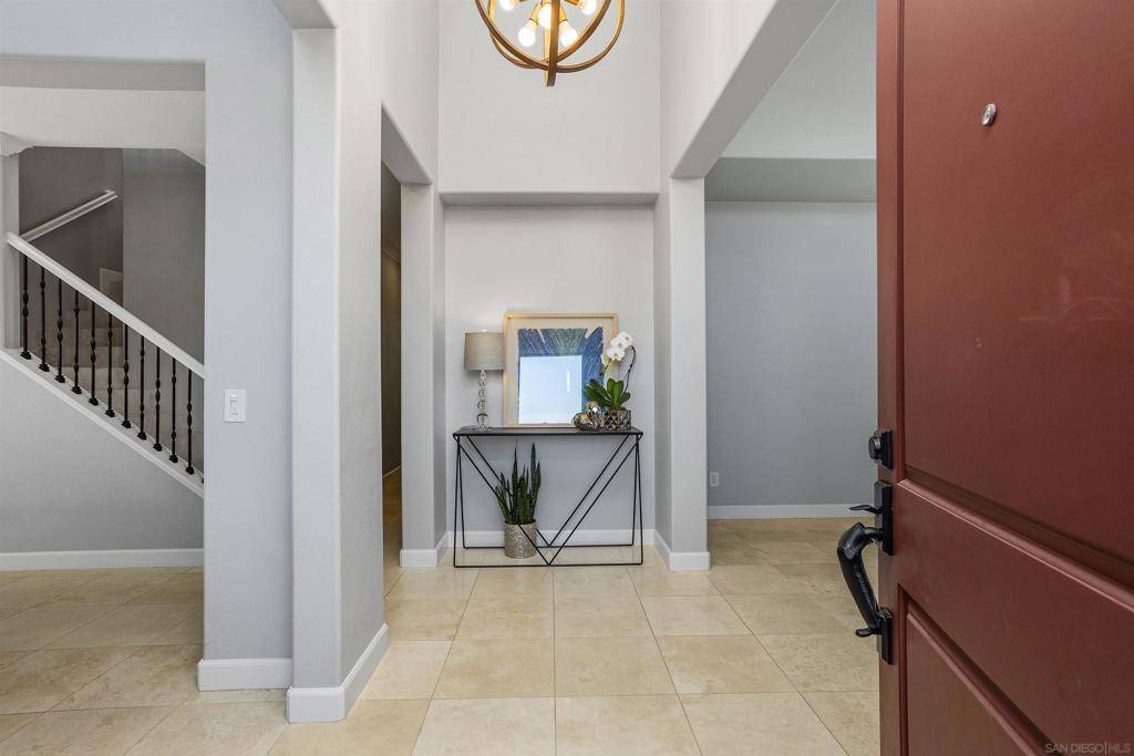 San Marcos, CA 92078,902 Tucana Dr