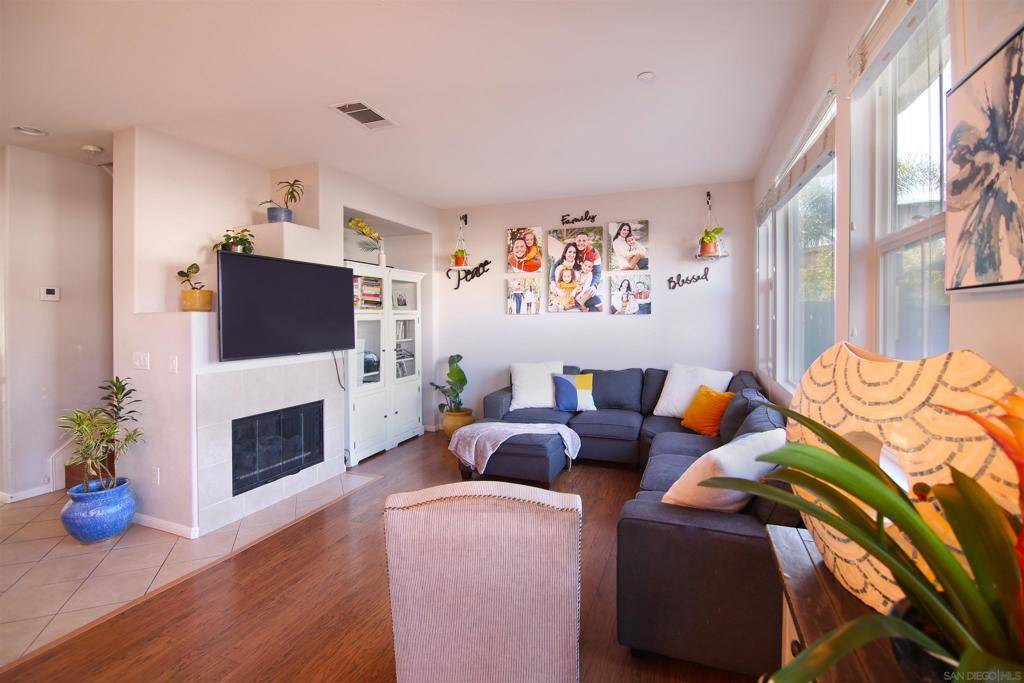 Chula Vista, CA 91914,370 Caminito Barcelona