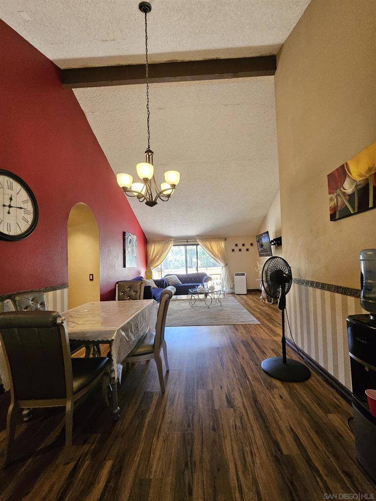 San Diego, CA 92122,6190 Agee St #260