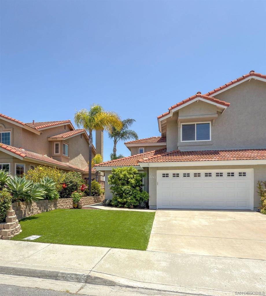 2241 Summerhill Drive, Encinitas, CA 92024
