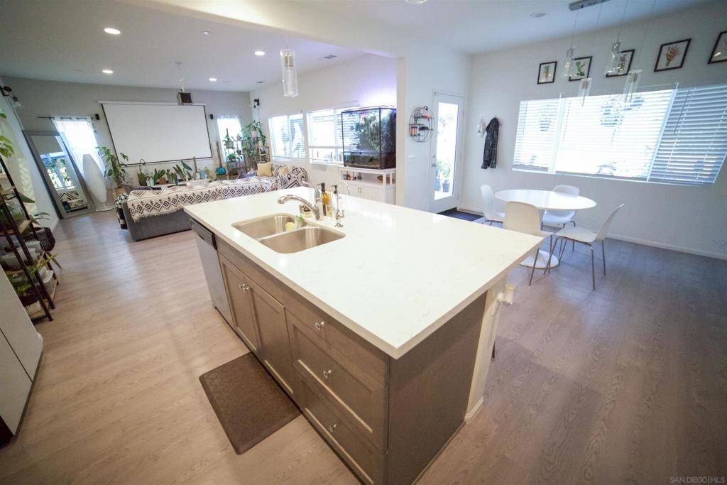 Fallbrook, CA 92028,35875 Esperia Way