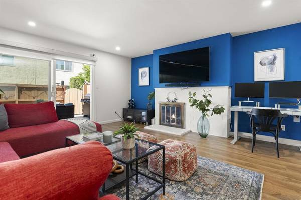 San Diego, CA 92120,6821 Alvarado Rd #3