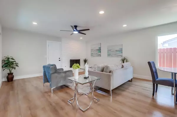La Mesa, CA 91942,4754 Dauer Ave.