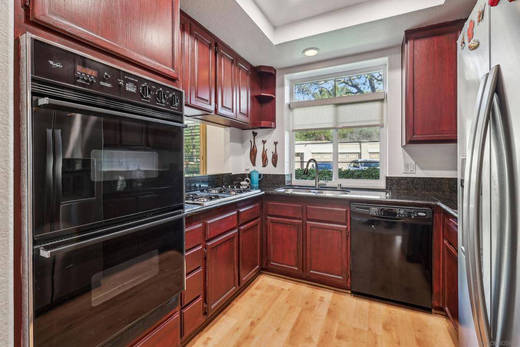 Oceanside, CA 92056,3424 Cameo Dr #43