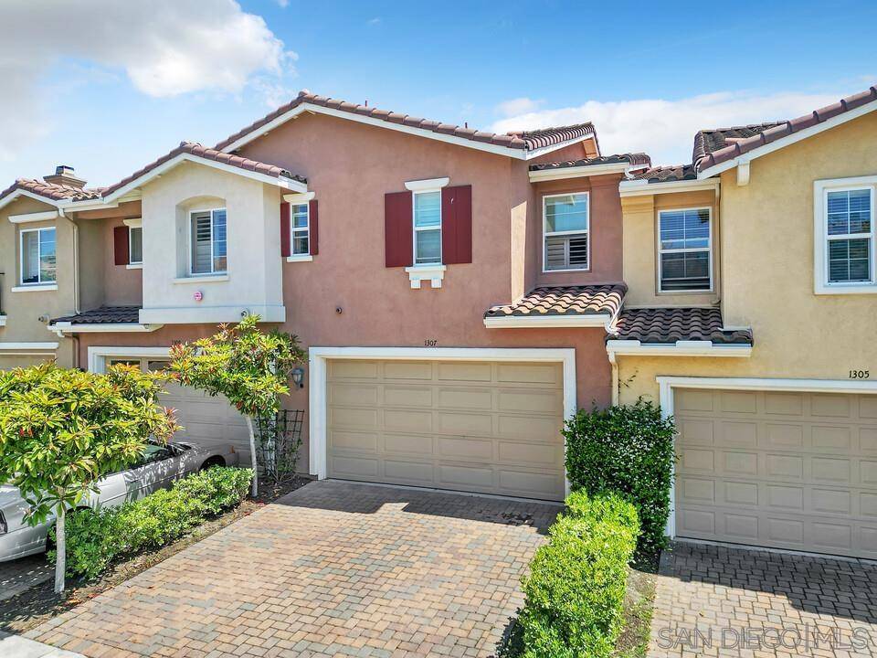 1307 Isabella Way, Vista, CA 92084