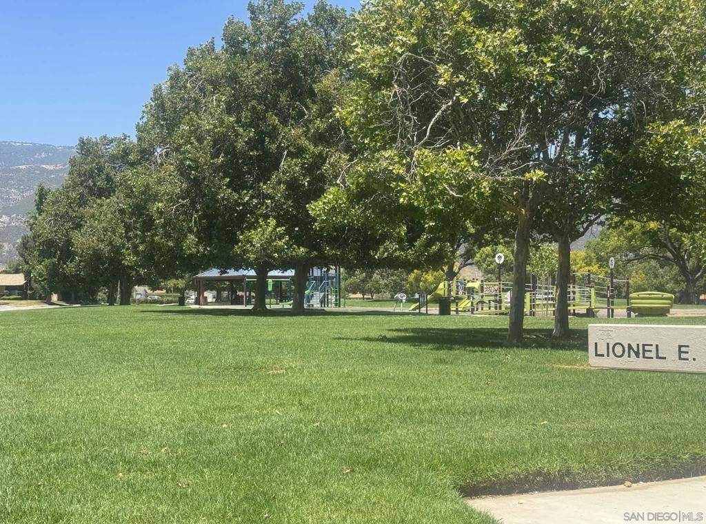 San Bernardino, CA 92407,1439 Morgan Rd.