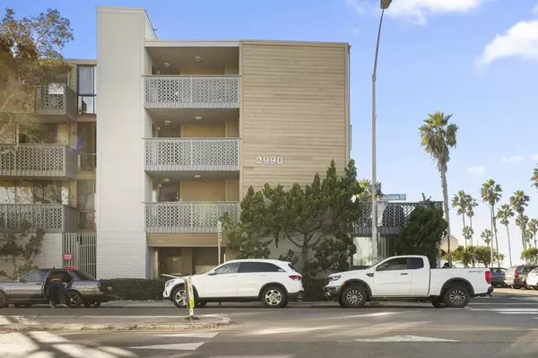 2990 Mission Blvd. #403, San Diego, CA 92109