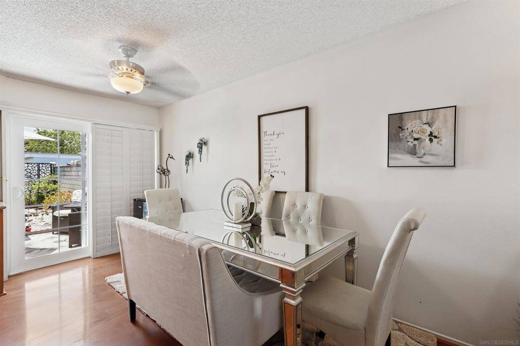 Oceanside, CA 92057,3594 Pear Blossom Dr