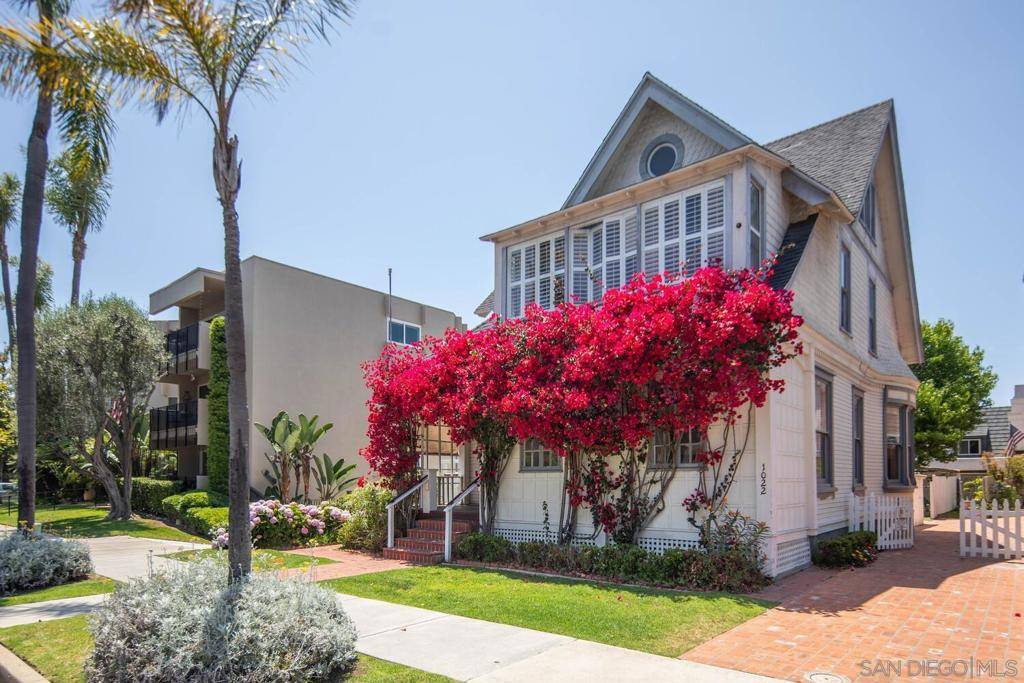 Coronado, CA 92118,1022 Park Place