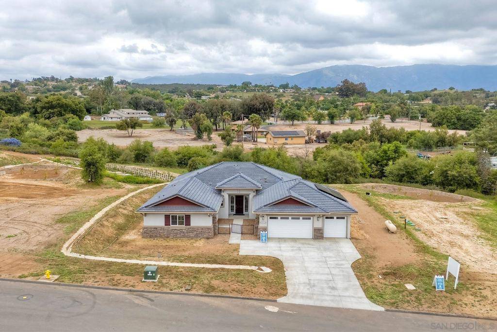 29527 Viking View Ln, Valley Center, CA 92082