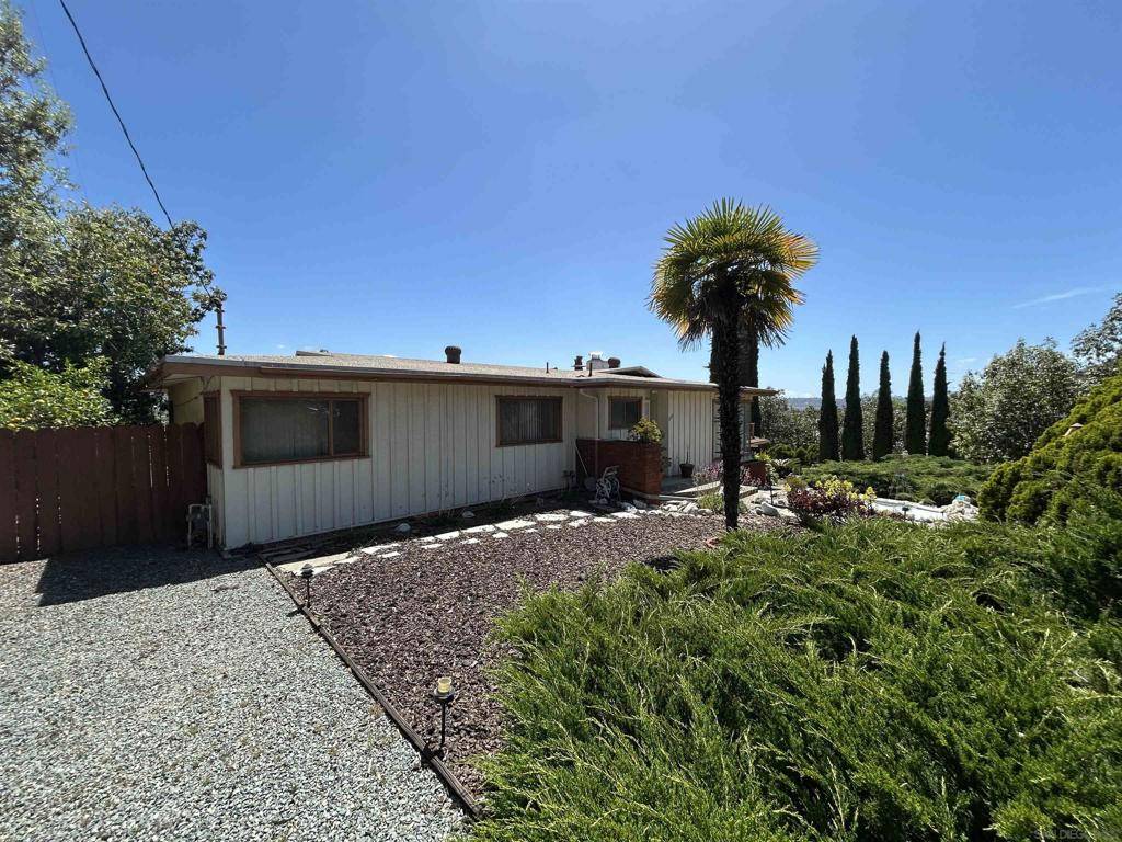 El Cajon, CA 92021,1333 El Rey Ave