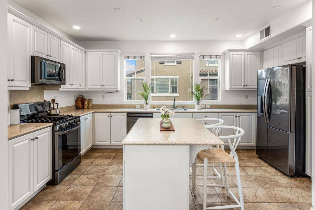 Santee, CA 92071,10236 Brightwood Ln #1