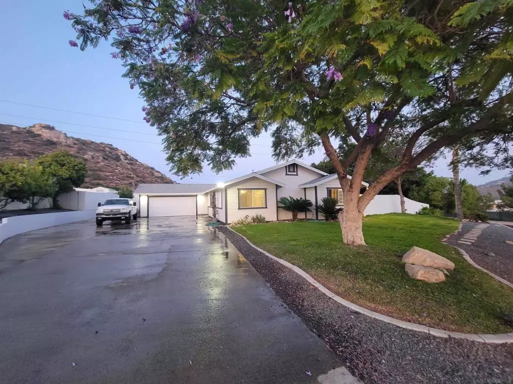 Lakeside, CA 92040,10315 Mountain View Ln