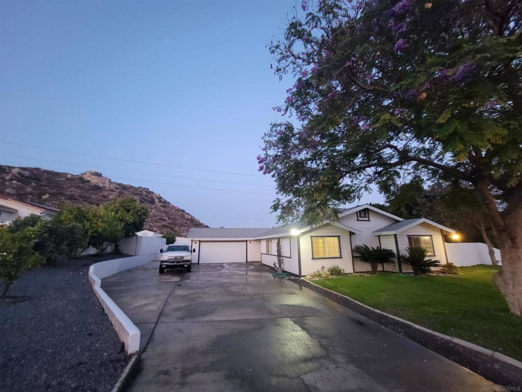 Lakeside, CA 92040,10315 Mountain View Ln