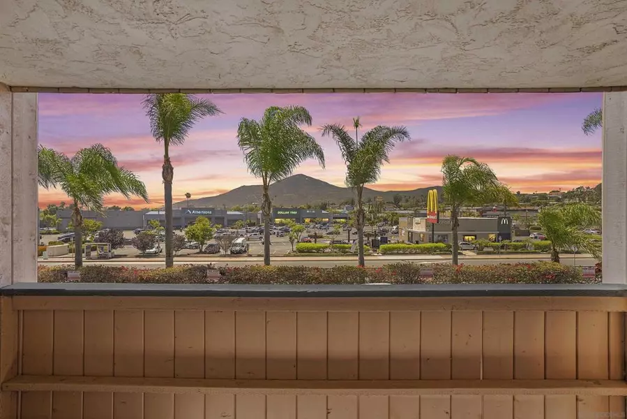 8703 Lake Murray Blvd #4, San Diego, CA 92119
