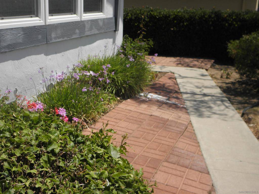 San Diego, CA 92119,6707 Mineral Dr
