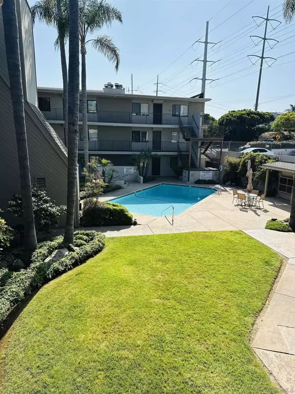 San Diego, CA 92110,5750 Friars Road #208