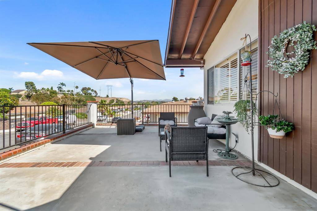 Oceanside, CA 92056,3719 Balboa Dr