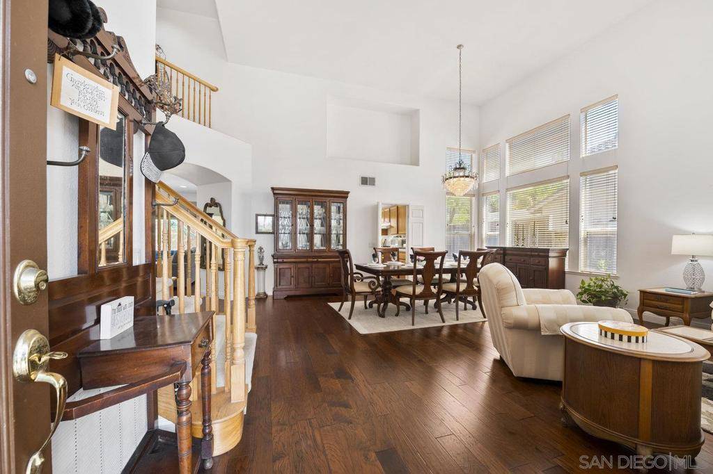 Oceanside, CA 92056,5071 Palmera