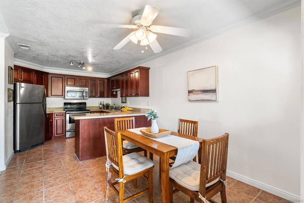 Oceanside, CA 92056,3529 Paseo De Elenita #186