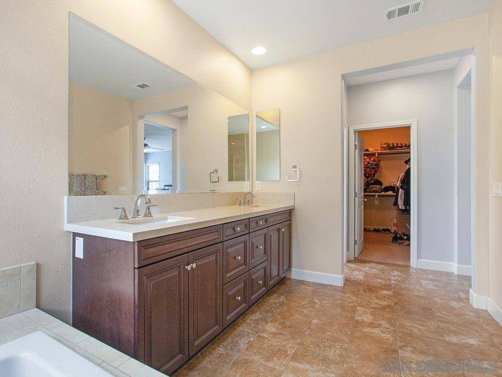 San Diego, CA 92130,13610 Cantare Trail