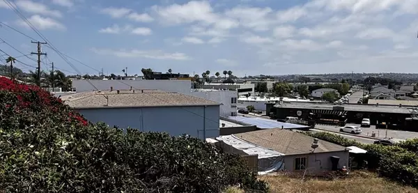 San Diego, CA 92110,1324 Gertrude St
