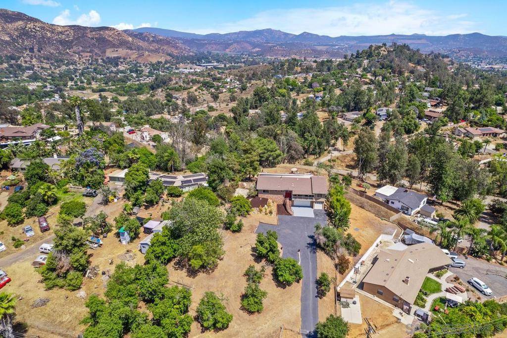 Lakeside, CA 92040,11249 Valle Vista Rd