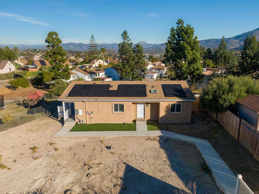 2671 Silver Oaks Dr. #C, Spring Valley, CA 91977