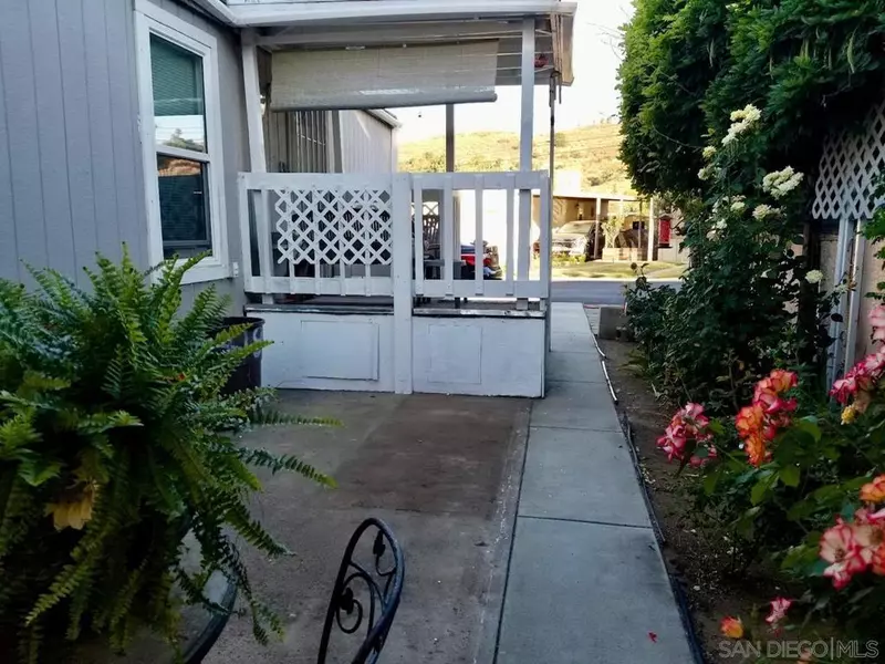 2030 Black Canyon Rd #SPC 26, Ramona, CA 92065