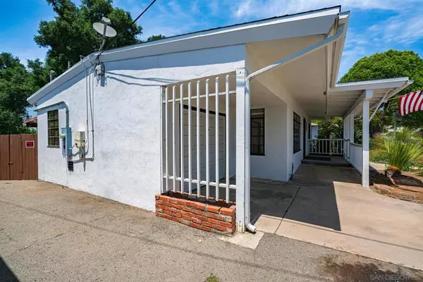 Escondido, CA 92025,228 E 15th Ave
