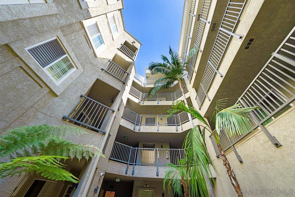San Diego, CA 92104,3405 Florida Street #303