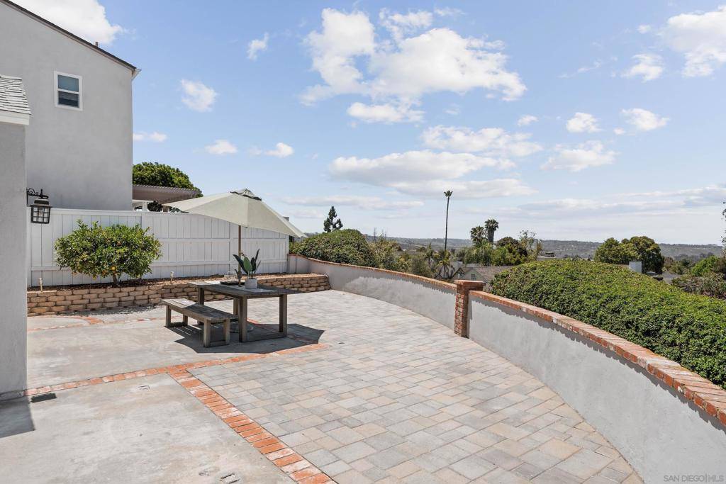 4503 Carnaby, Carlsbad, CA 92010