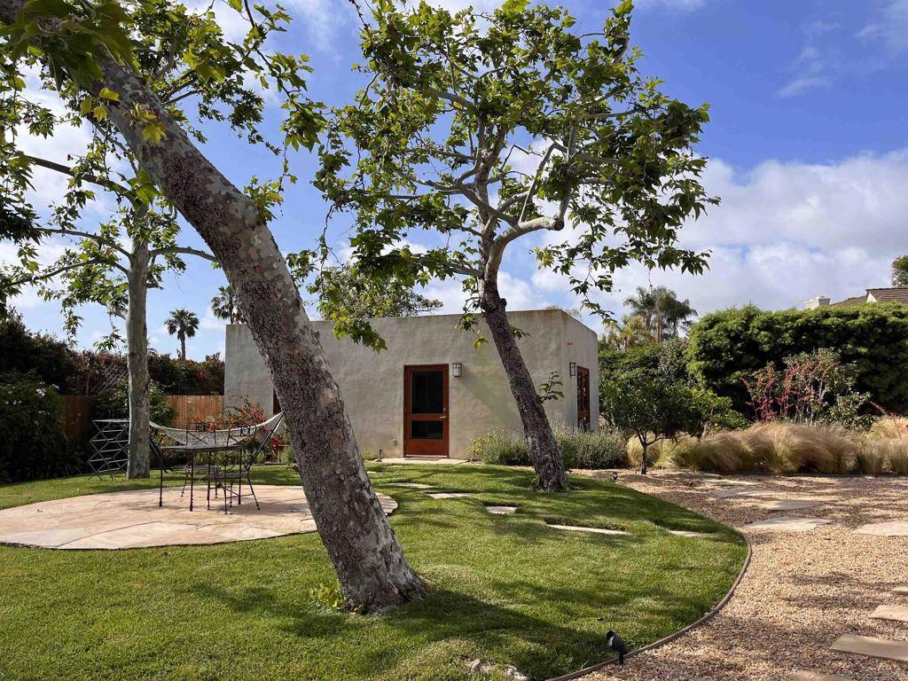 La Jolla, CA 92037