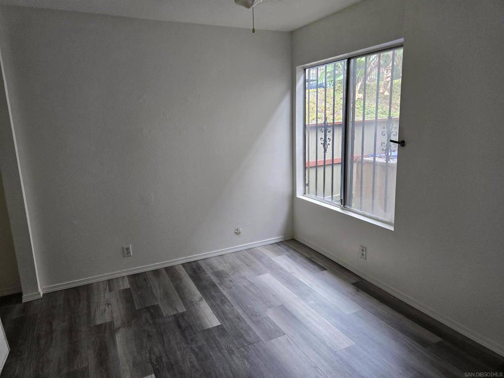 San Diego, CA 92139,6883 Bear River Row #2