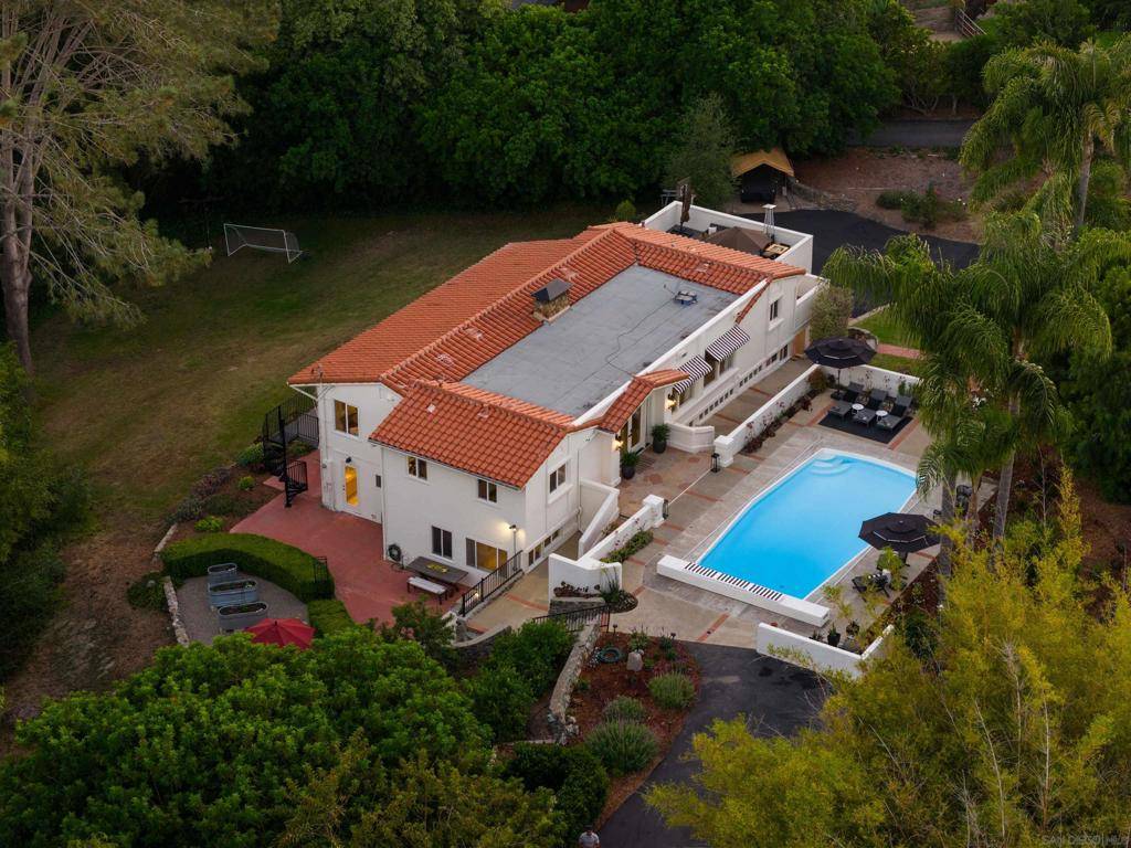Rancho Santa Fe, CA 92067,6347 Las Colinas
