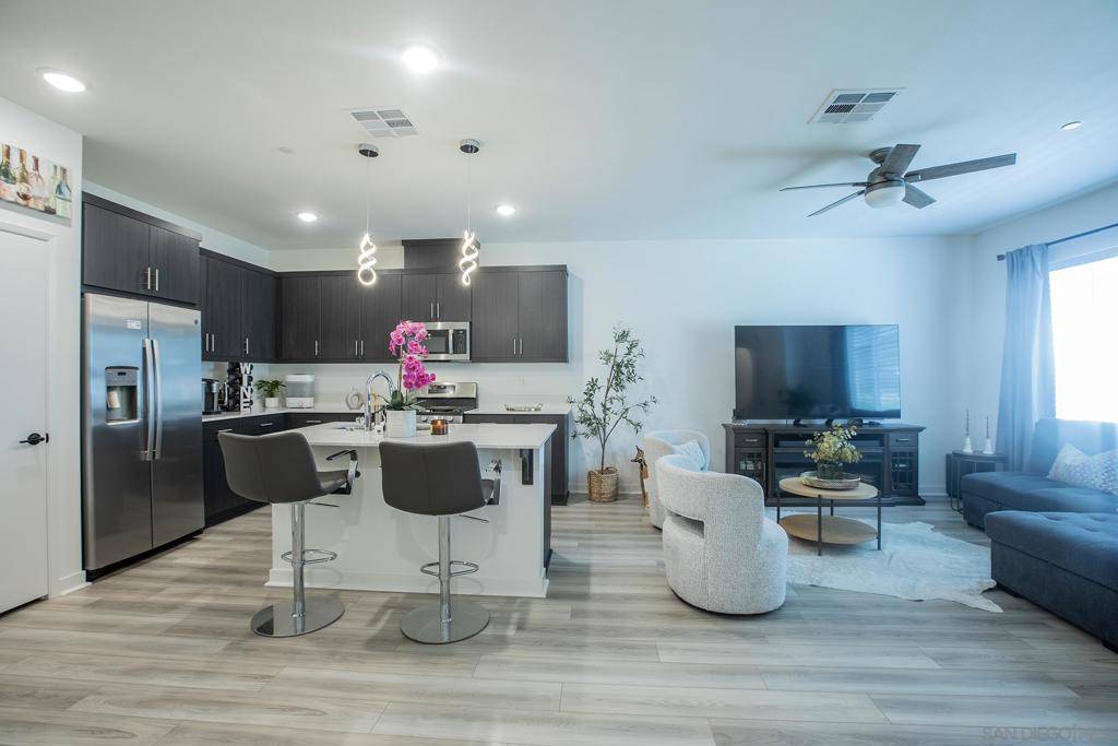 Fallbrook, CA 92028,308 SEEDLING WAY