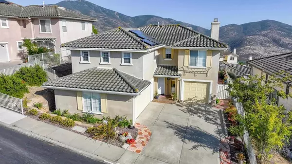2157 Crystal Clear Dr., Spring Valley, CA 91978