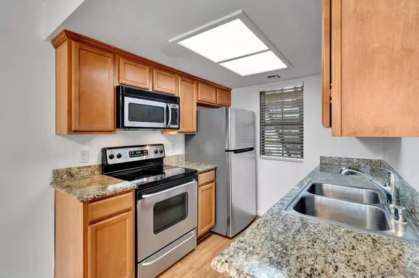 15070 Avenida Venusto #233, San Diego, CA 92128