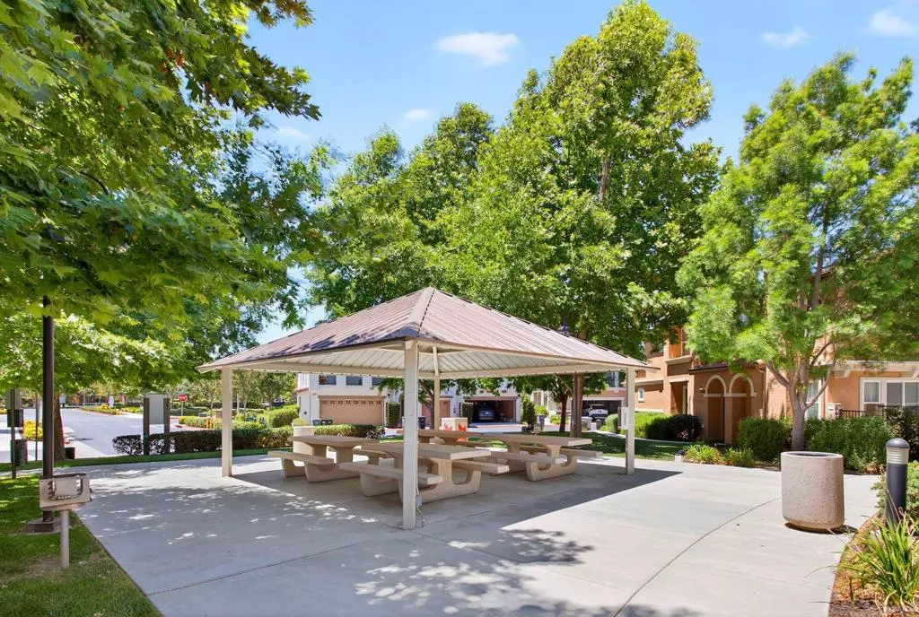 Temecula, CA 92592,42921 Avenida Amistad