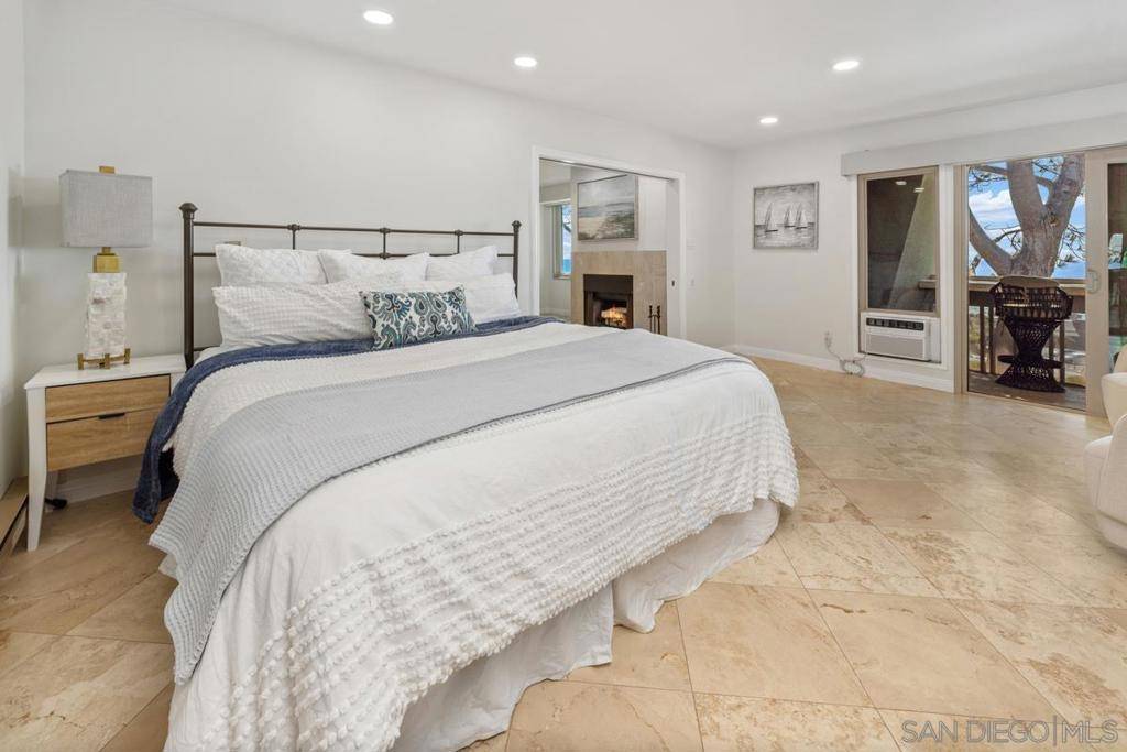 1562 Camino Del Mar #648, Del Mar, CA 92014