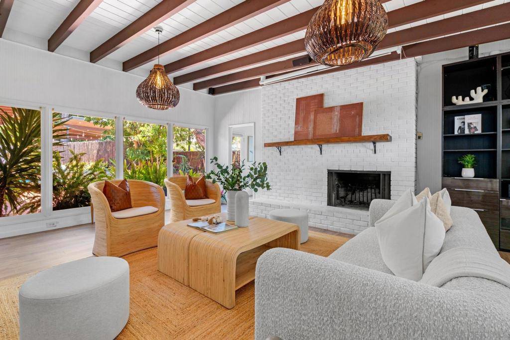 La Jolla, CA 92037,5591 Linda Rosa Ave