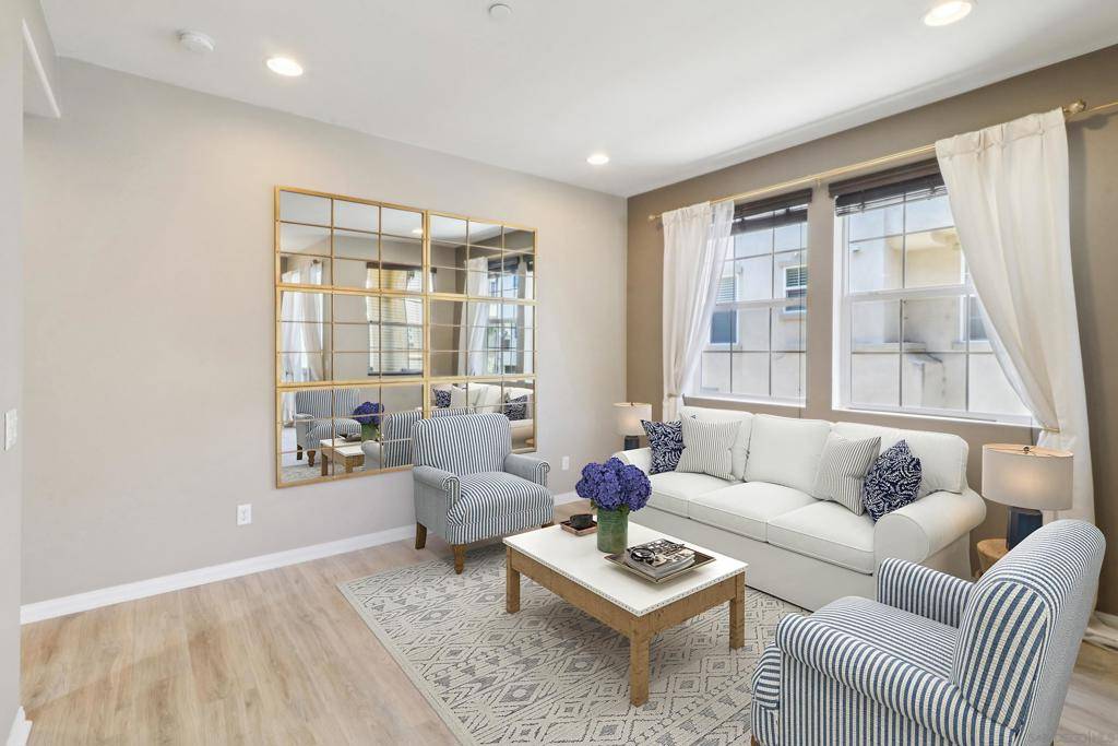 Oceanside, CA 92057,5081 Cascade Way #102
