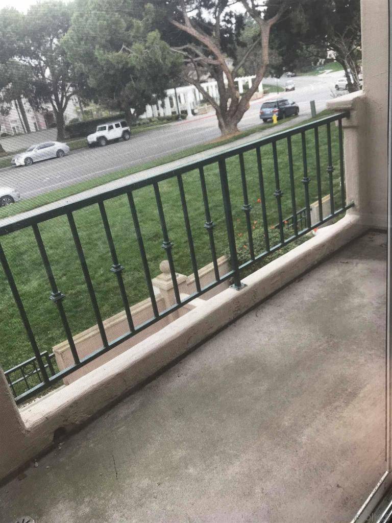 San Diego, CA 92122,7265 Calabria Court #25