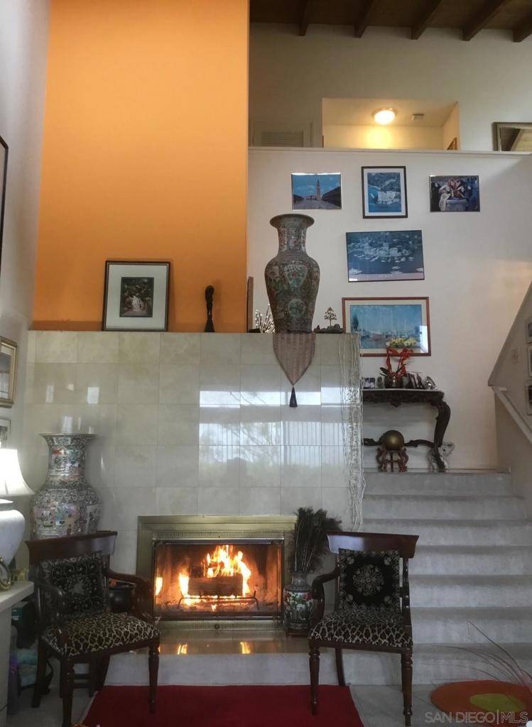 La Jolla, CA 92037,6645 Caminito Scioto