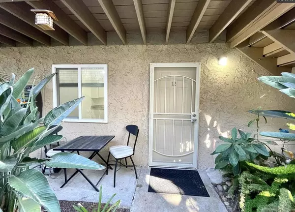 Spring Valley, CA 91977,9860 Dale Ave #A12