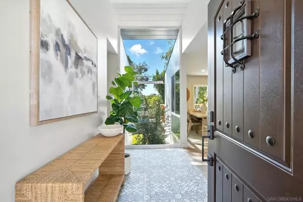 San Diego, CA 92115,4551 Highland Ave