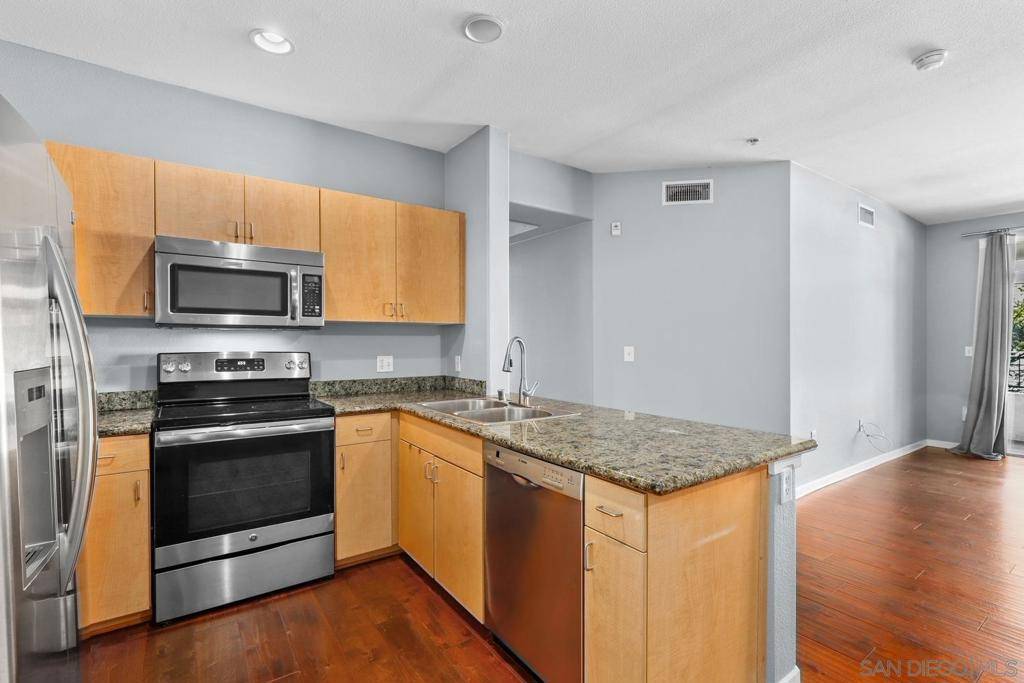 1501 Front St #315, San Diego, CA 92101