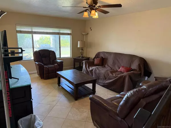 San Diego, CA 92123,8874 Gowdy Avenue