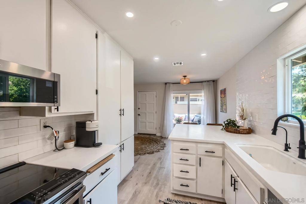 Santee, CA 92071,Address not disclosed