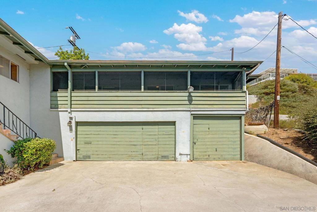 La Mesa, CA 91941,4303 Sheldon Dr